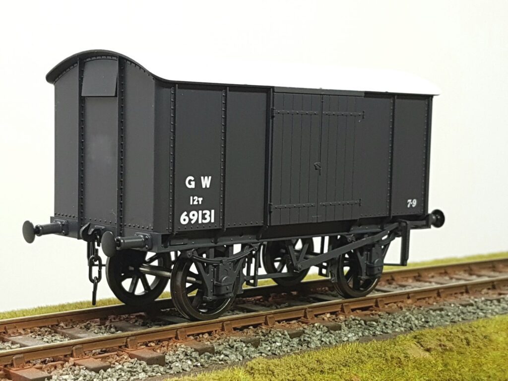 GW 'Modernised' Iron Mink 2 liveries